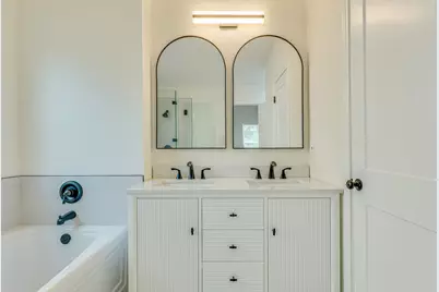 8304 Mauai Drive, Austin, TX 78749 - Photo 20