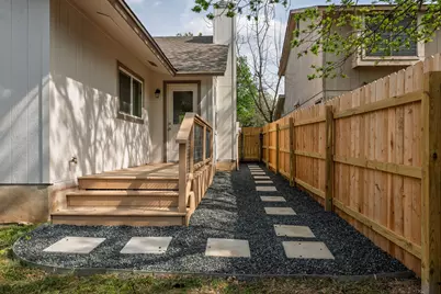 8304 Mauai Drive, Austin, TX 78749 - Photo 26