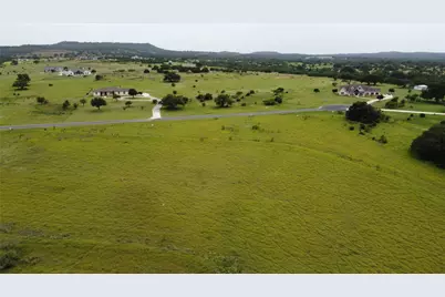 21 / 22 Blackbuck Court, Marble Falls, TX 78654 - Photo 2