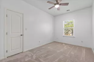 120 Waialua Ct, Bastrop, TX 78602 - Photo 16