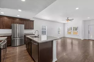 120 Waialua Ct, Bastrop, TX 78602 - Photo 6