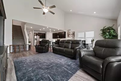 612 Sigourney Way, Leander, TX 78641 - Photo 8