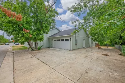 2102 S Church Street, Georgetown, TX 78626 - Photo 36