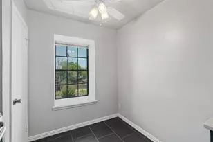 2425 Ashdale Dr, Austin, TX 78757 - Photo 26