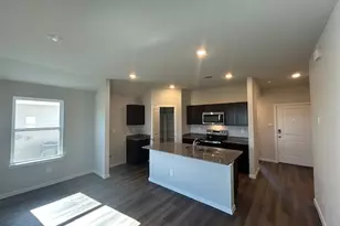 214 Perry Pl, Rockdale, TX 76567 - Photo 6