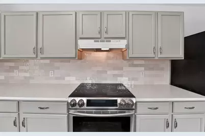 8409 Nairn Drive, Austin, TX 78749 - Photo 10