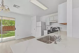 112 James Lin Cir, Kyle, TX 78640 - Photo 16