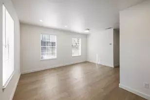 902 Jessie St, Austin, TX 78704 - Photo 6