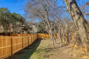 902 Jessie St, Austin, TX 78704 - Photo 28