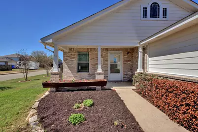 218 Katy B Lane, Bastrop, TX 78602 - Photo 2