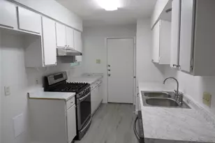 7400 Dixie Dr, Austin, TX 78744 - Photo 10