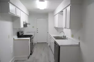 7400 Dixie Dr, Austin, TX 78744 - Photo 6