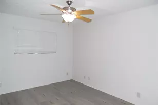 7400 Dixie Dr, Austin, TX 78744 - Photo 12