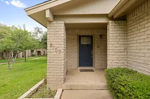 8107 Middle Ct, Austin, TX 78759 - Photo 2