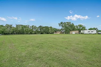 835 Jones Street, Smithville, TX 78957 - Photo 20