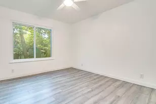 1607 Valleyridge Dr, Austin, TX 78704 - Photo 10