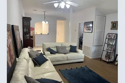 106 Marvin Cove, Hutto, TX 78634 - Photo 1