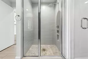 1800 E 4th St, Austin, TX 78702 - Photo 20