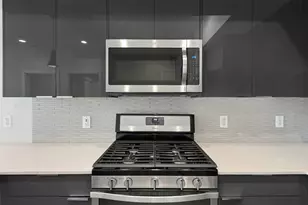 1800 E 4th St, Austin, TX 78702 - Photo 8