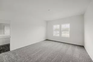 200 Constanza Trl, Bastrop, TX 78602 - Photo 6