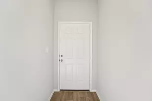 136 Summer Dr, Elgin, TX 78621 - Photo 4