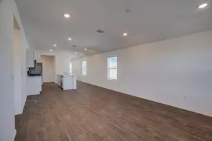 12317 Silversmith Ln, Mustang Ridge, TX 78610 - Photo 8