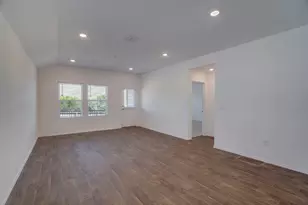 12317 Silversmith Ln, Mustang Ridge, TX 78610 - Photo 6