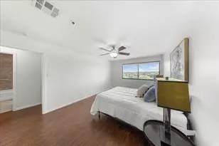 40 N Interstate Hwy 35, Austin, TX 78701 - Photo 12