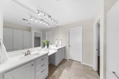 40 N Interstate Hwy 35 #6B3, Austin, TX 78701 - Photo 14