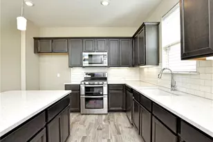109 Harborside Dr, San Marcos, TX 78666 - Photo 12