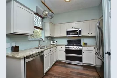 7508 Windrush Drive, Austin, TX 78729 - Photo 8