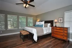 7508 Windrush Dr, Austin, TX 78729 - Photo 18