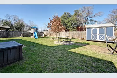 5302 Walnut Grove Drive, Austin, TX 78744 - Photo 20