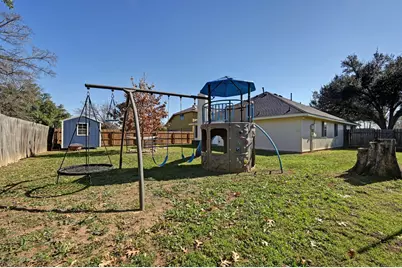 5302 Walnut Grove Drive, Austin, TX 78744 - Photo 22