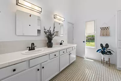 111 Inspiration Drive, Sunrise Beach, TX 78643 - Photo 12