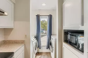 2450 Wickersham Ln, Austin, TX 78741 - Photo 20