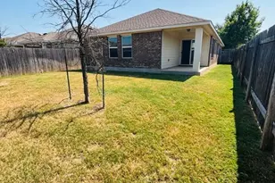 1300 Golden Barley Dr, Pflugerville, TX 78660 - Photo 4