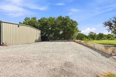 1475 County Road 315, Jarrell, TX 76537 - Photo 8