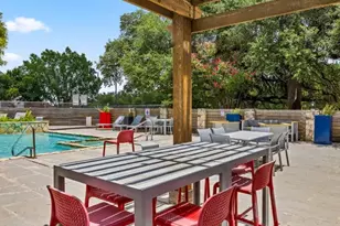 13005 Heinemann Dr, Austin, TX 78727 - Photo 16