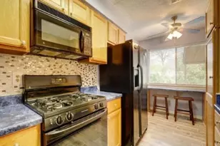 6601 Ripple Run, Austin, TX 78744 - Photo 10