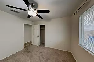 12417 NE Sky Harbor Dr, Del Valle, TX 78617 - Photo 12