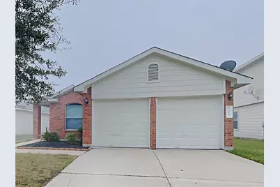 12417 NE Sky Harbor Drive, Del Valle, TX 78617 - Photo 1