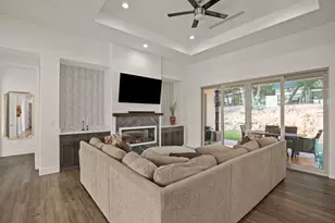 4216 Hillside Dr, Lago Vista, TX 78645 - Photo 6