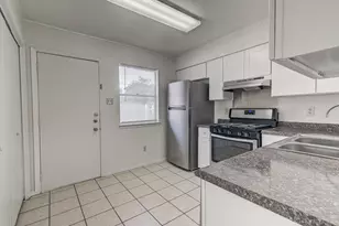 8108 West Gate Blvd, Austin, TX 78745 - Photo 4