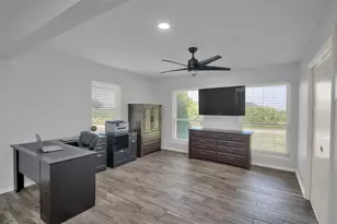 550 C.Bud Stockton Loop, Jarrell, TX 76537 - Photo 22