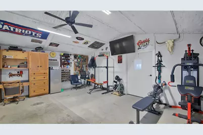 550 C Bud Stockton Loop, Jarrell, TX 76537 - Photo 32