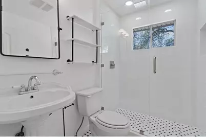 2407 Southland Drive, Austin, TX 78704 - Photo 10