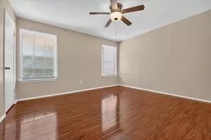 8400 Jamestown Dr, Austin, TX 78758 - Photo 10