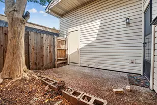 8400 Jamestown Dr, Austin, TX 78758 - Photo 20