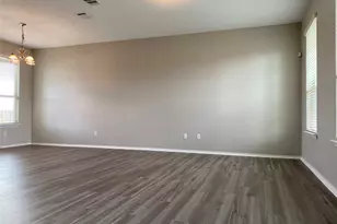 304 Azurite Dr, Jarrell, TX 76537 - Photo 18